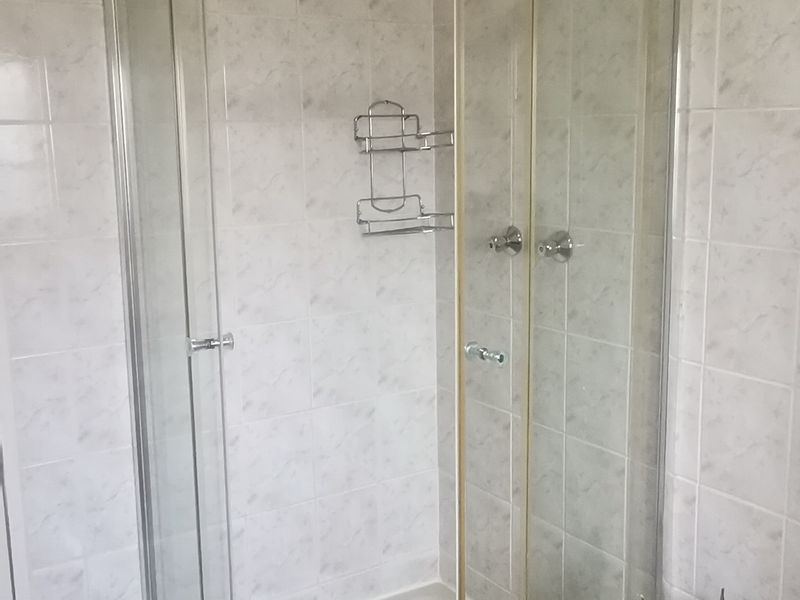 3-bedroom Townhouse in Duncanville, Vereeniging – perfect for modern living and comfort - Photo 10