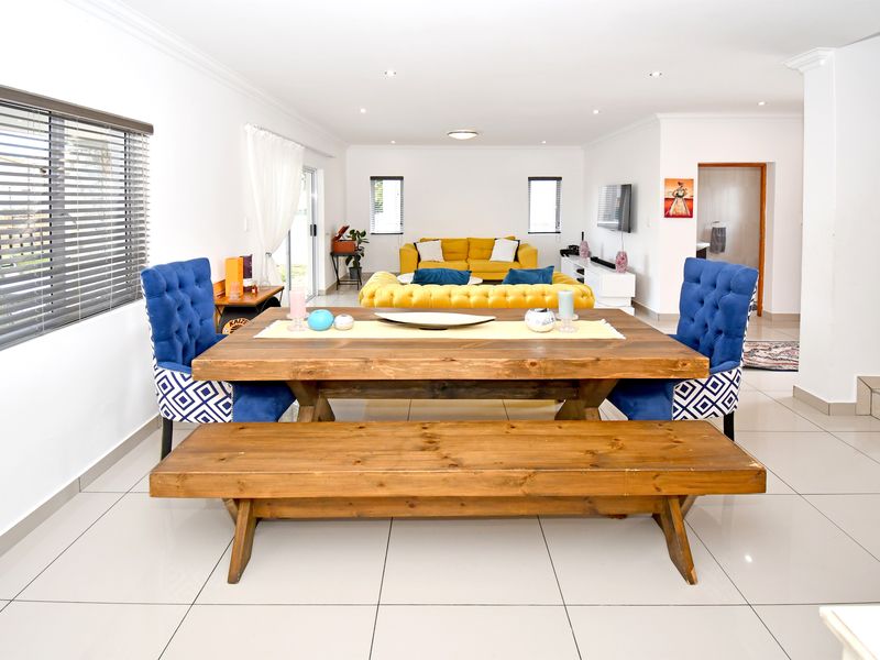 Sunsets, Security & Seamless Estate Living - Photo 5