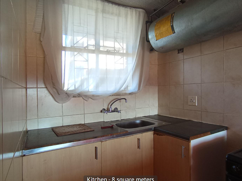 Welcoming, social lifestyle in this modern 2-bedroom Silverton flat! - Photo 10
