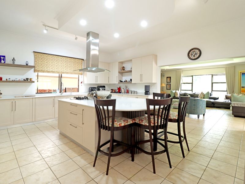 Secluded on a Prime Corner Stand! - Photo 10