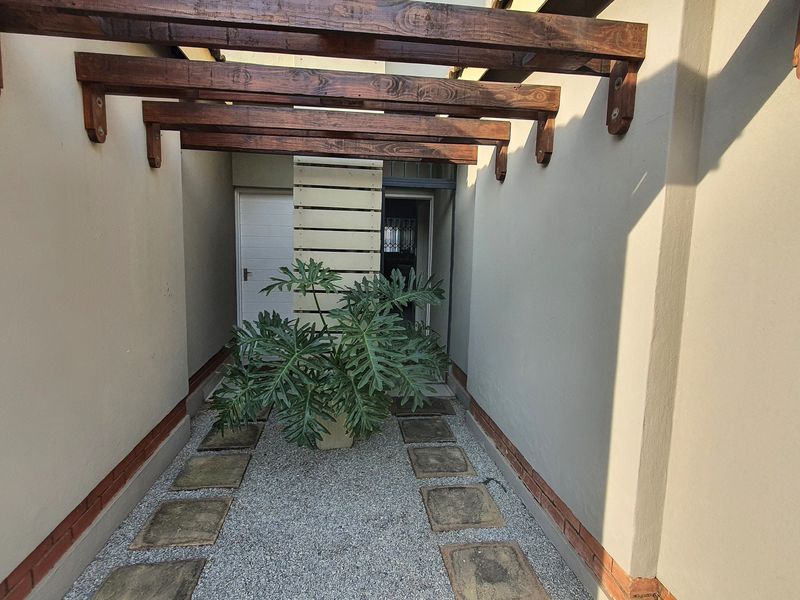 The perfect family home - Photo 3