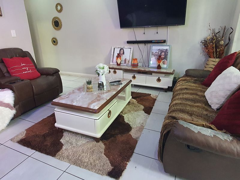 The perfect family home - Photo 8