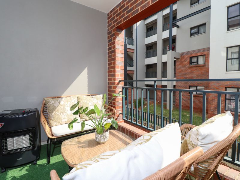 Lock-up-‘n-go starter home - Photo 7