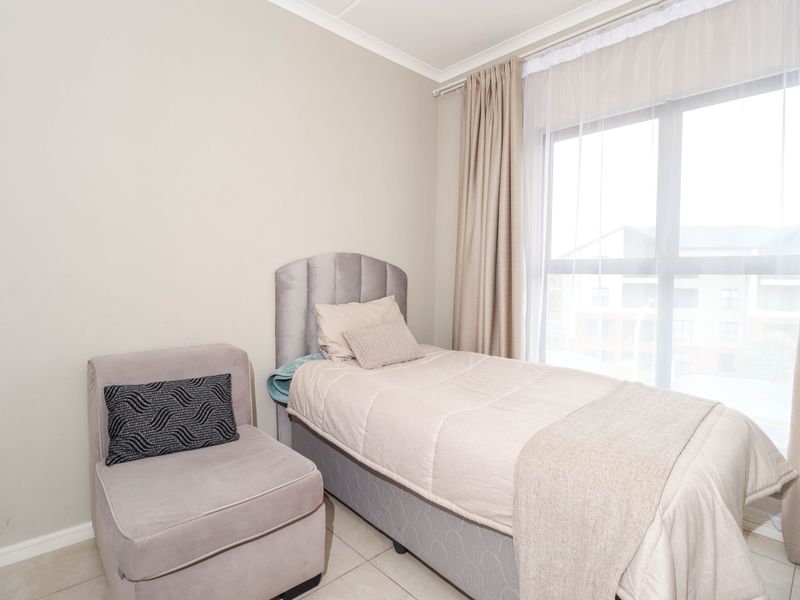 Lock-up-‘n-go starter home - Photo 9