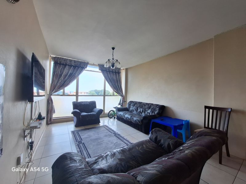 Perfect Opportunity for First-Time Buyers or Investors - Photo 3