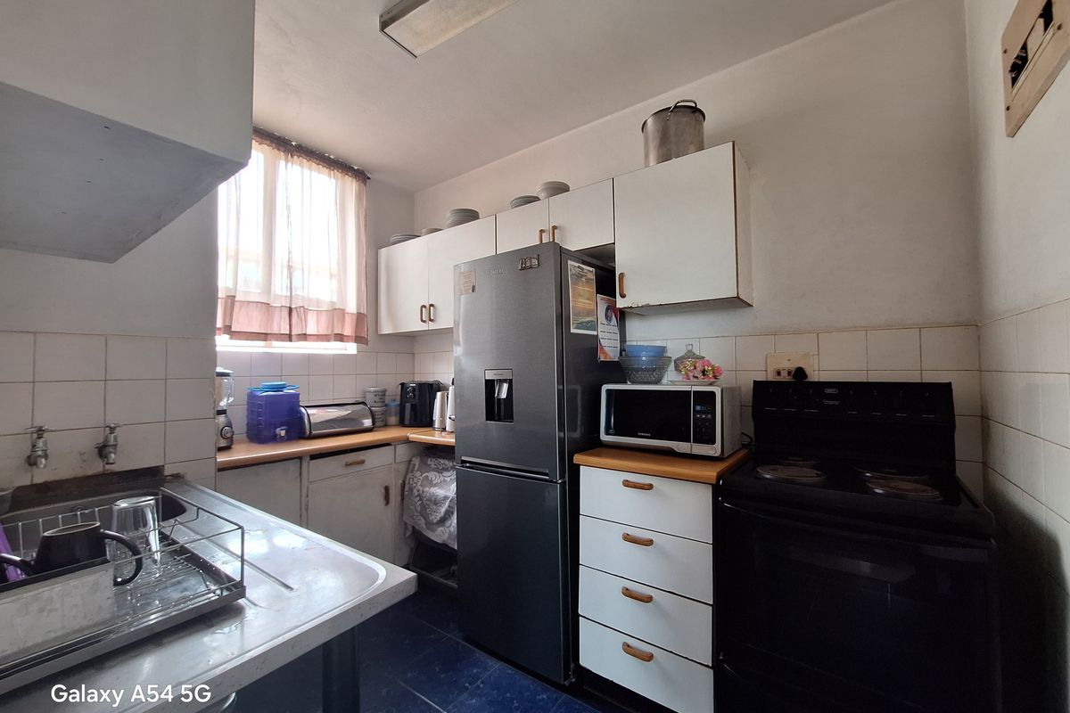 Perfect Opportunity for First-Time Buyers or Investors - Photo 3