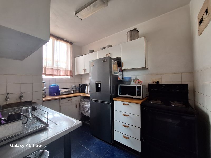 Perfect Opportunity for First-Time Buyers or Investors - Photo 4