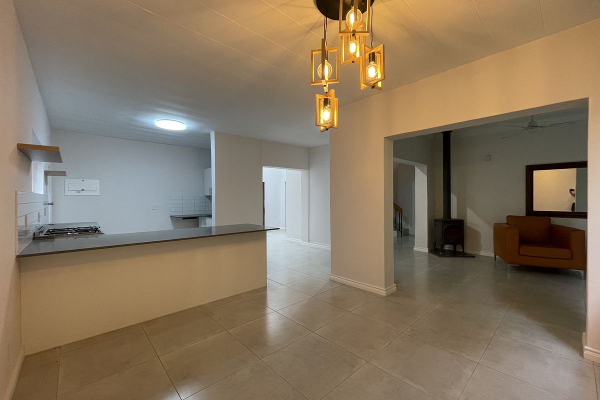 The pinnacle of townhouse living. - Photo 4