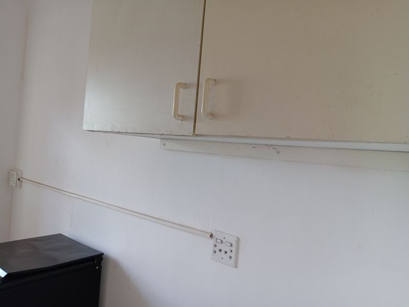 Flat Rental Monthly In Johannesburg - Photo 4