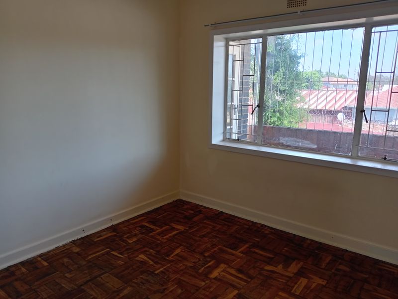 Flat Rental Monthly In Johannesburg - Photo 9