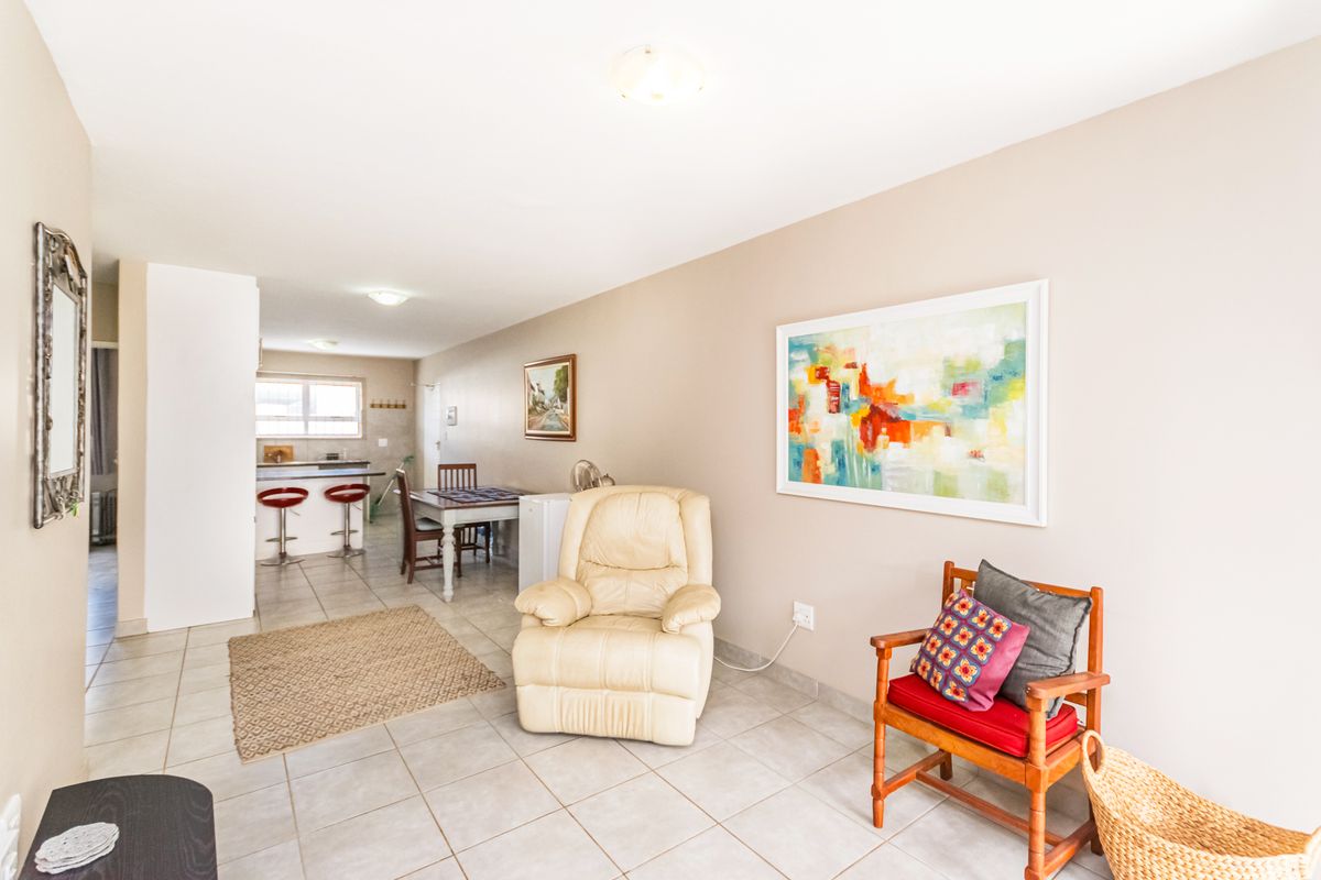 Your dream apartment awaits - let us help you find it. - Photo 5