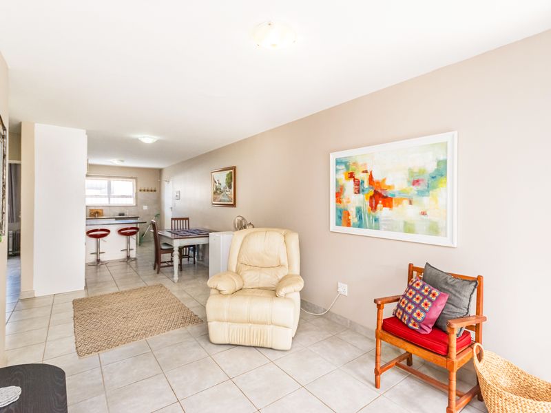 Your dream apartment awaits - let us help you find it. - Photo 5