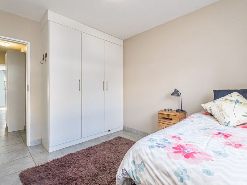 Your dream apartment awaits - let us help you find it. - Photo 9