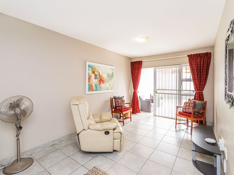 Your dream apartment awaits - let us help you find it. - Photo 6