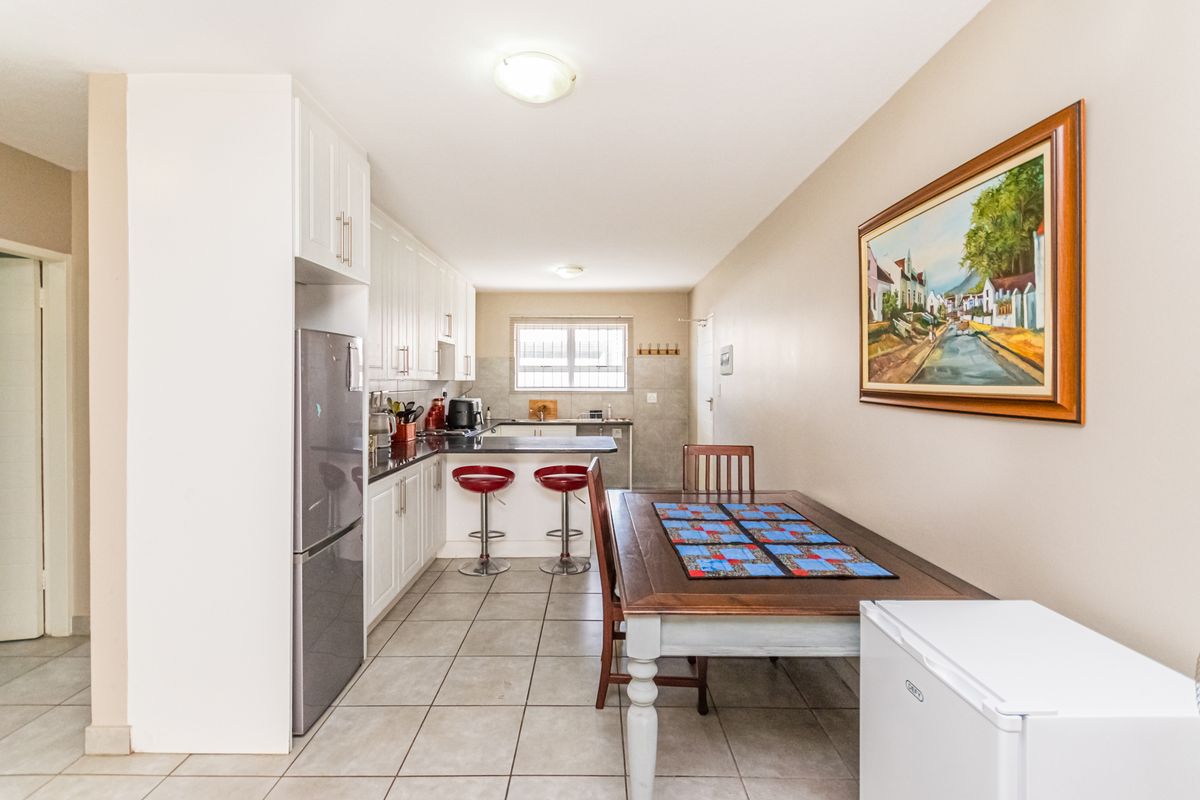 Your dream apartment awaits - let us help you find it. - Photo 4