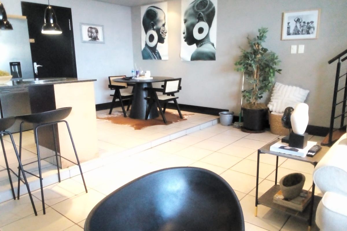 Vibrant 2  bedroom 2 bathroom apartment for sale - Photo 5