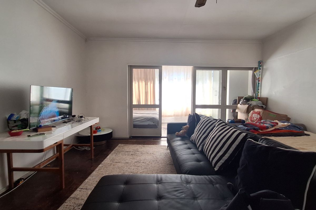 High‐Demand Two‐Bedroom Opportunity In Prime Location - Photo 2