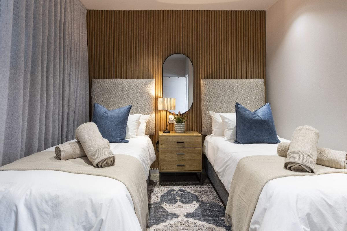 Luxury Apartment on Secure Estate! - Photo 4