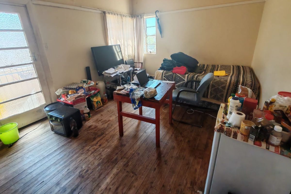 PERFECT INVESTMENT PROPERTY! DONT MISS OUT! - Photo 3