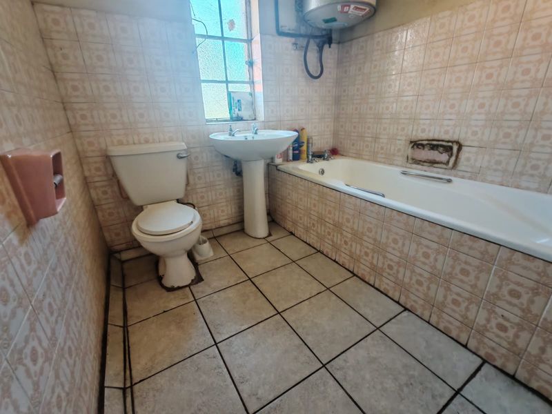 PERFECT INVESTMENT PROPERTY! DONT MISS OUT! - Photo 8