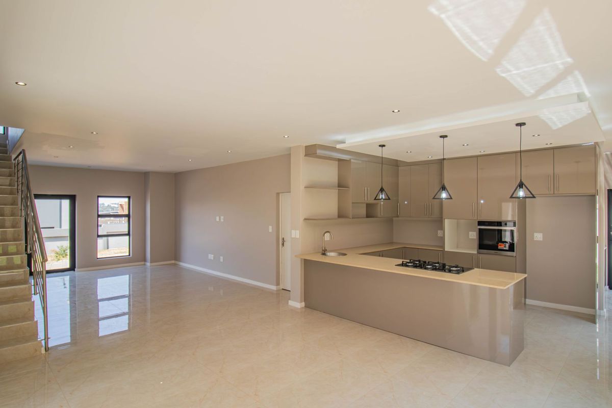 Executive Homes directly from Developer-Blue Hills ext1 - Photo 4