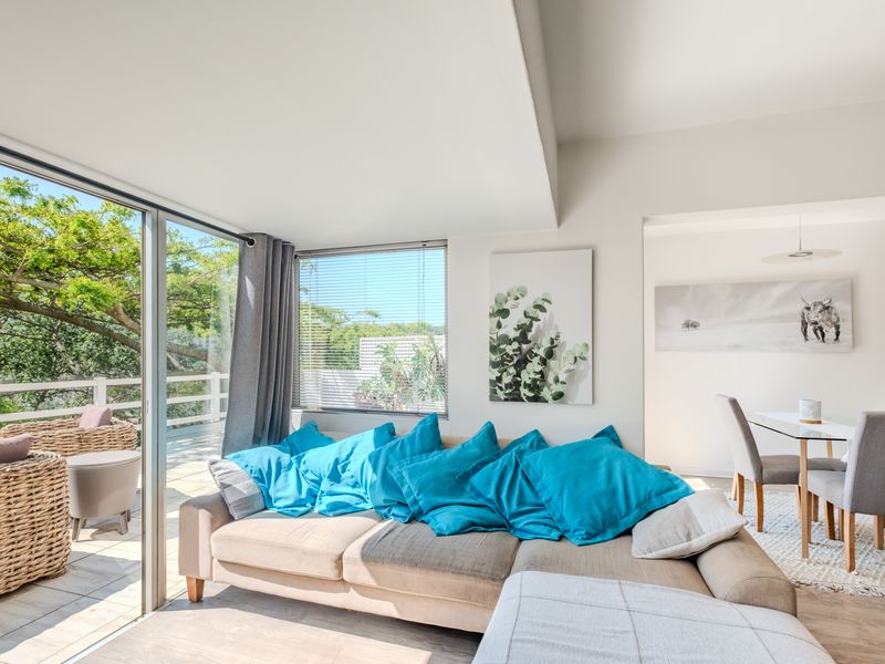 Secure, Spacious and Full of Sunshine! - Photo 6