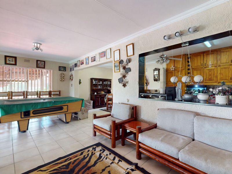 Spacious 4-Bedroom Family Home with Flatlet, Pool  and Excellent Security - Photo 9