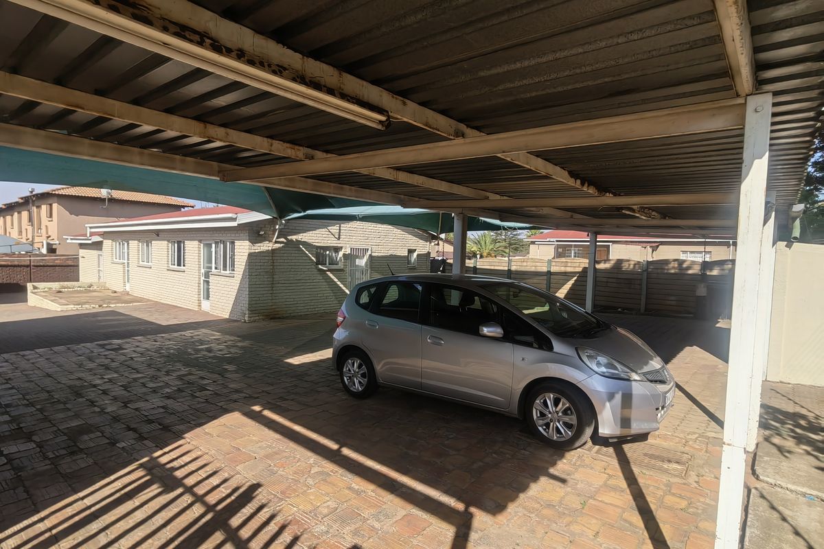 Exceptional Investment Opportunity in Rensburg - Photo 3