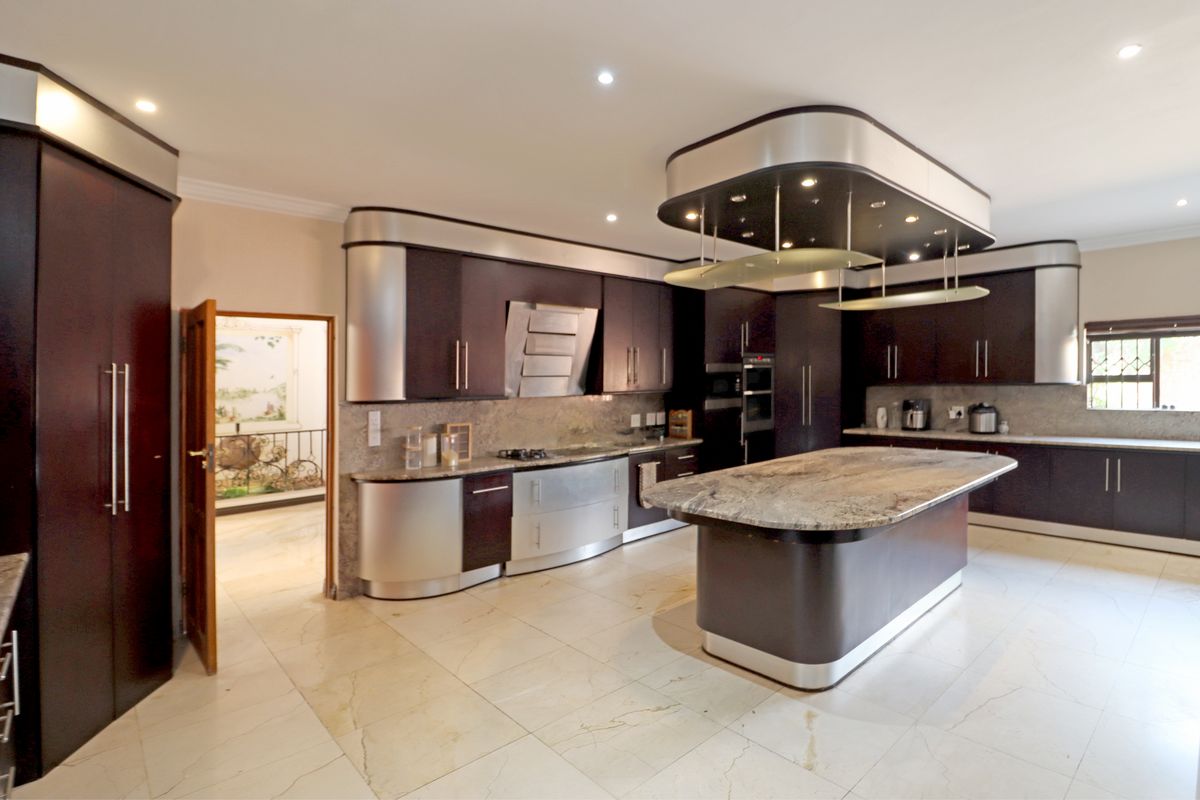 Facebrick Home in Sought-After Bridle Park (Sun Valley) 5 bedrooms - Photo 5