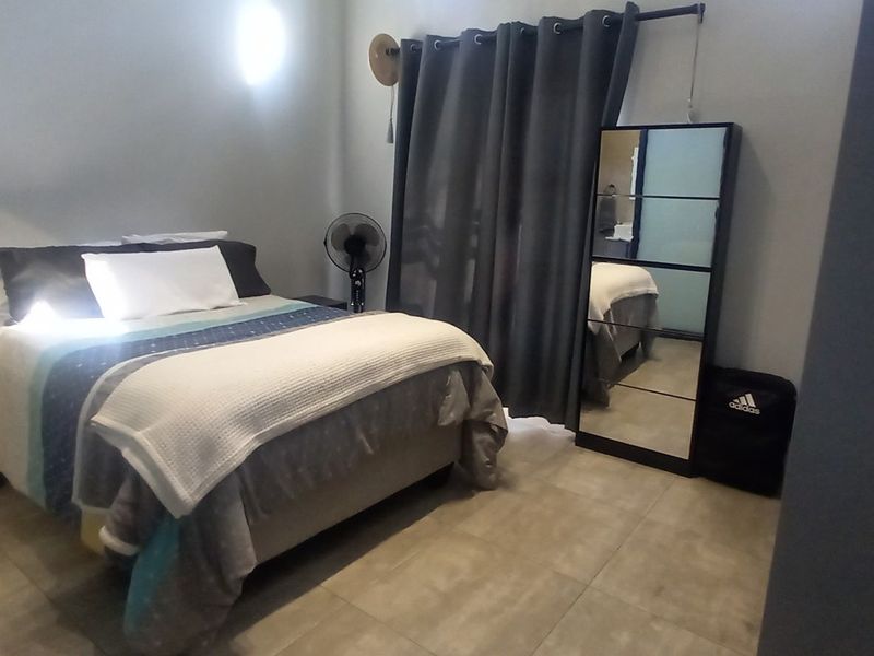 Immaculate 2-bedroom apartment for sale in Alphen Park, Pretoria - Photo 6