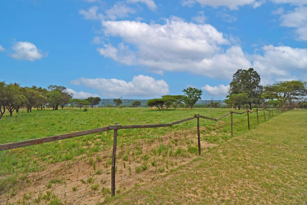 Vacant Land for Sale – Farmall (Chartwell) With Optional Homes and Additional Land Available - Photo 3