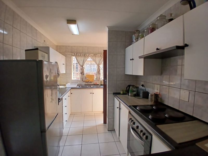 A Fresh Start in a Cosy Home - Photo 8