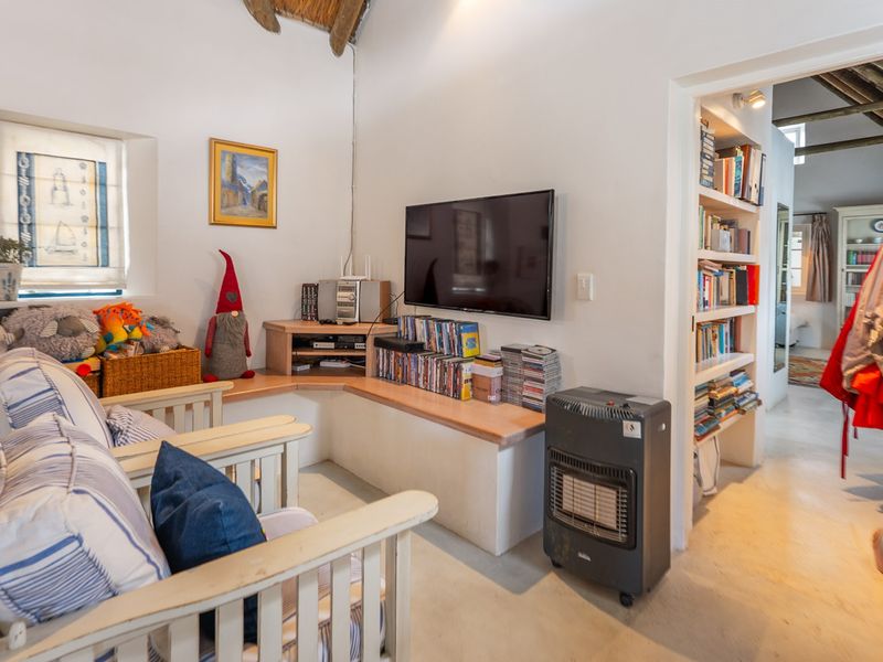 Large family home in Langezandt, steps away from the beach! - Photo 4