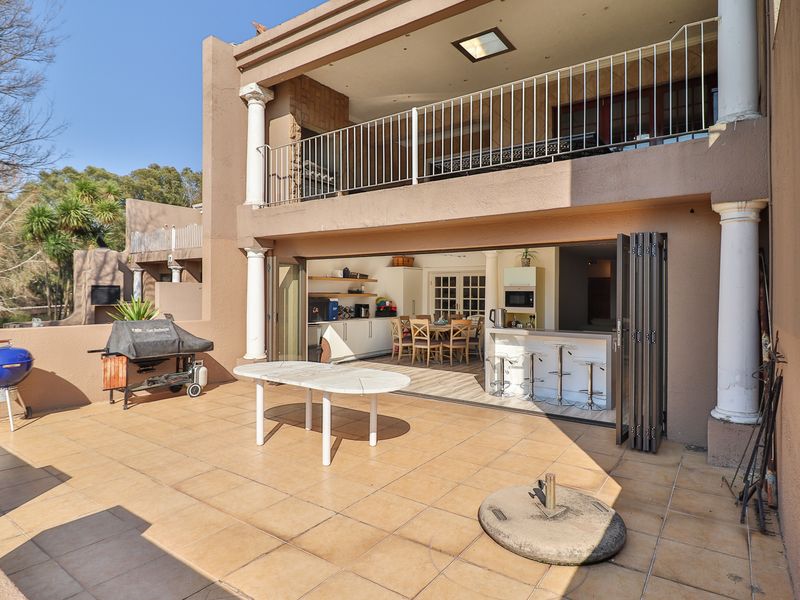 Executive Waterfront Living at Riviera Villas on the Vaal River - Photo 3