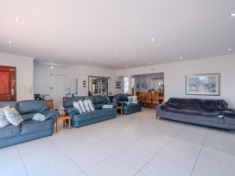 Freestanding For Sale In Umhlanga - Photo 5