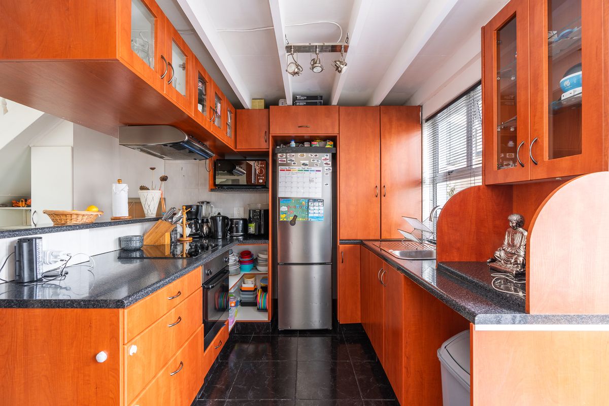 Duplex mezzanine townhouse in Thornton - Photo 3