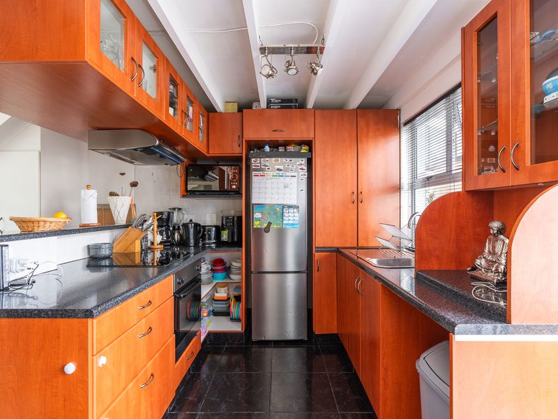 Duplex mezzanine townhouse in Thornton - Photo 3