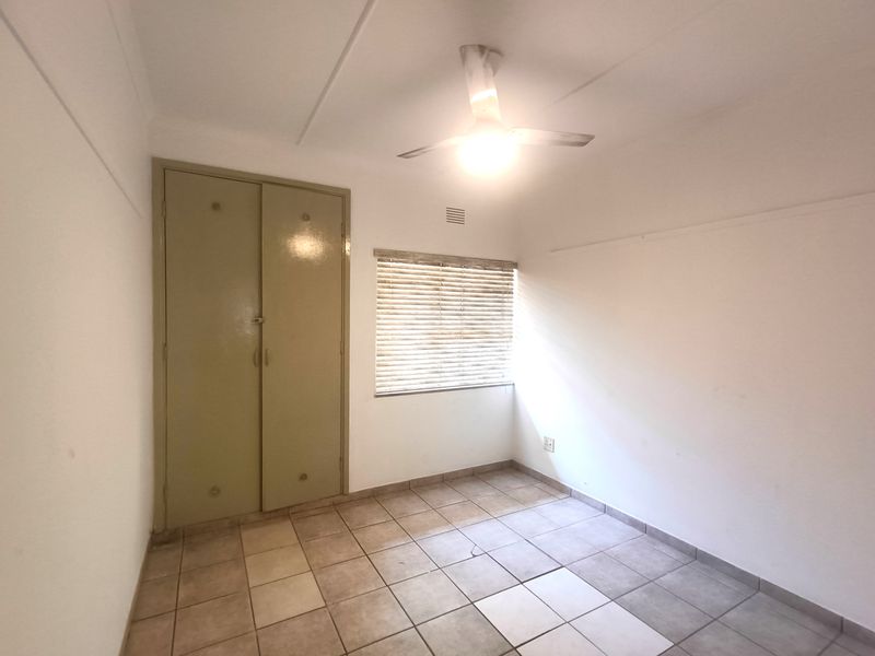 Spacious Family Home In The Heart of Arboretum - Photo 9