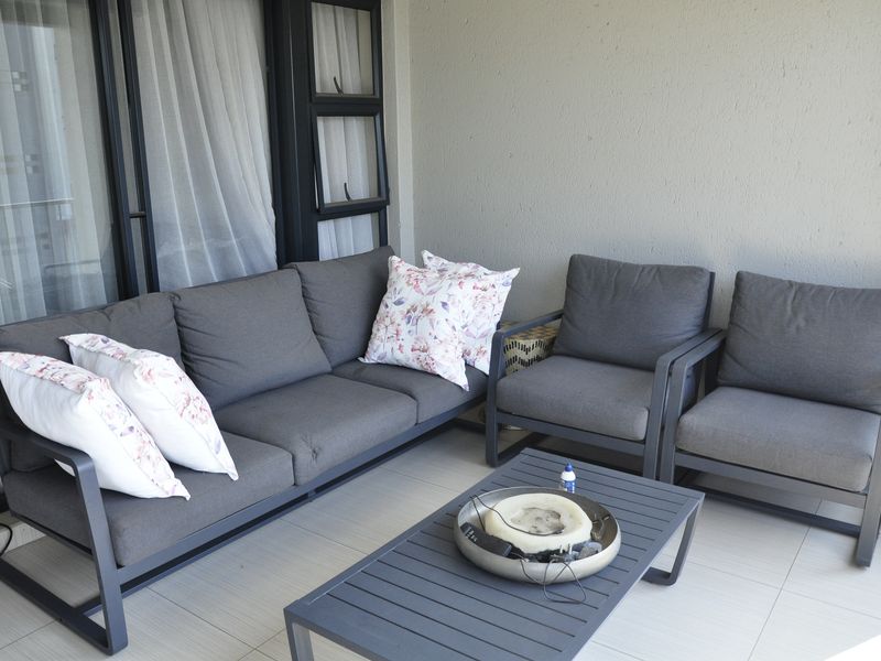 Modern 3-Bedroom Gem in the Heart of Kyalami Ridge – Jacana Estate - Photo 10