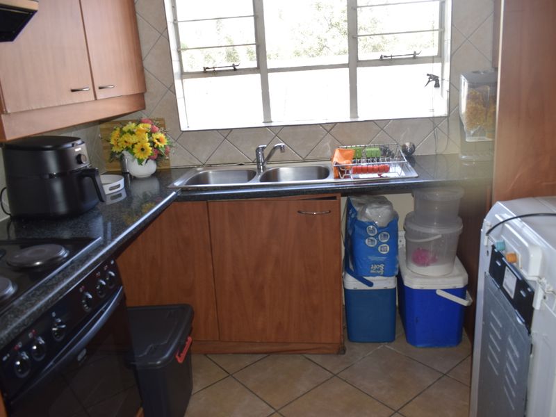 2 bedrooms for sale in Van Dyk Pak - Photo 2