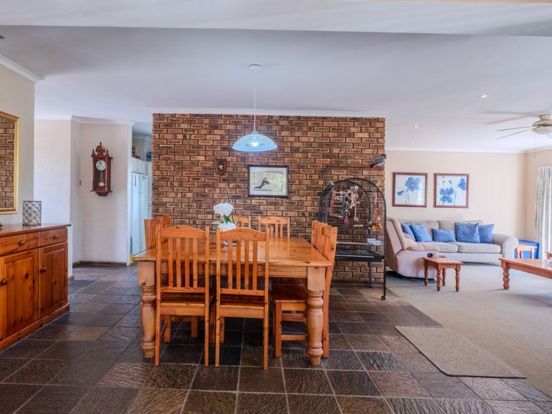 Spacious Multi Level Family Home in Serene Umgeni Park - Photo 9