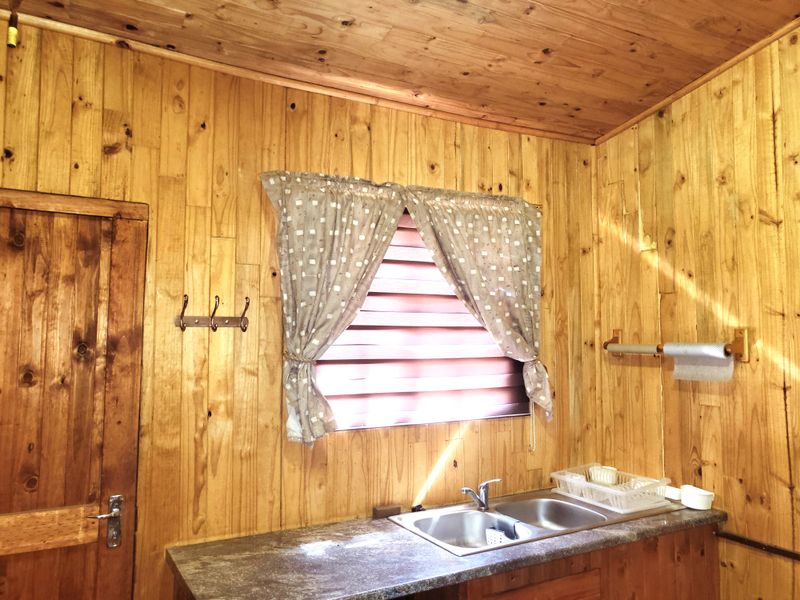 Charming 2-bedroom house in scenic Marloth Park, perfect for nature lovers and tranquil living! - Photo 8