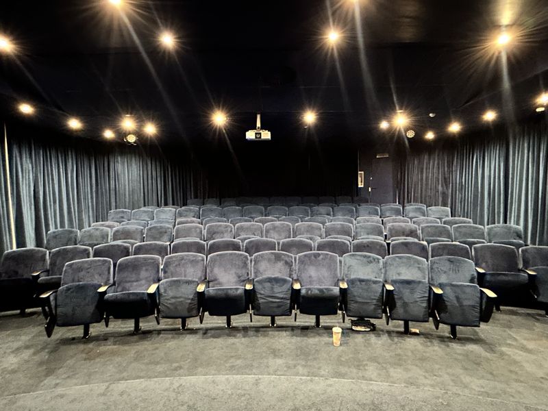 Luxury Home stop for the business person looking for home from Home. - Photo 9