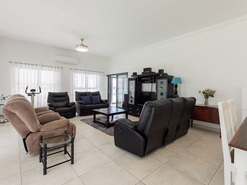 Charming three bedroom house for sale in Sandy Point Beach Estate, St Helena Bay - Photo 6