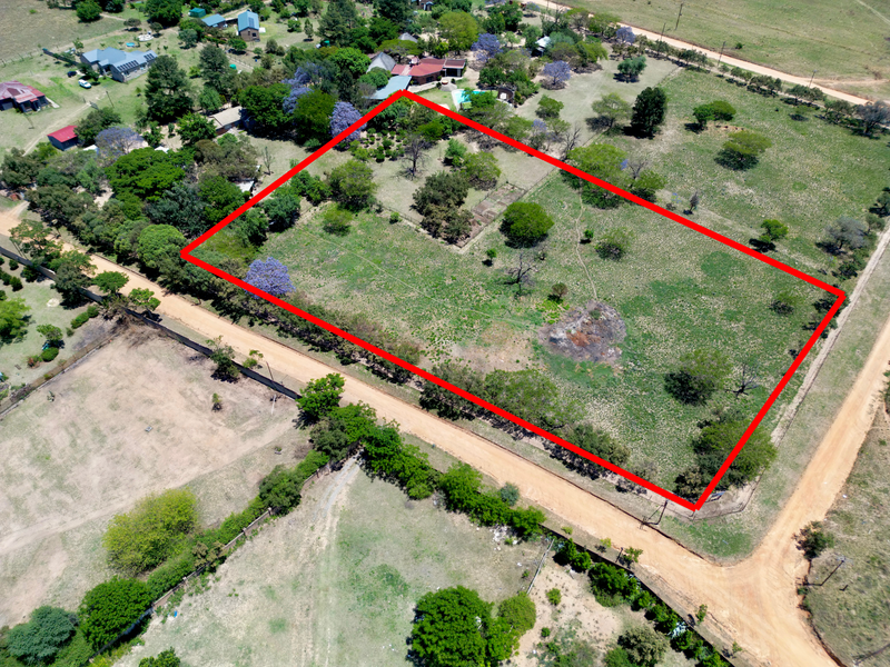 Stunning Views | Vacant Stand to Build Your Dream Home – Farmall (Chartwell) - Photo 2