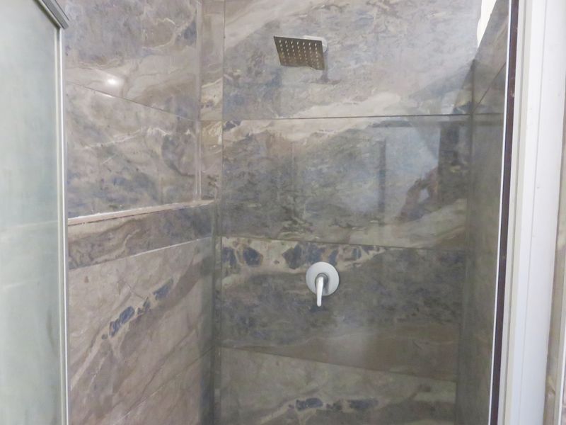 Farm House to rent between Lethabo Power Station and Groenpunt,   off R716 road - Photo 10