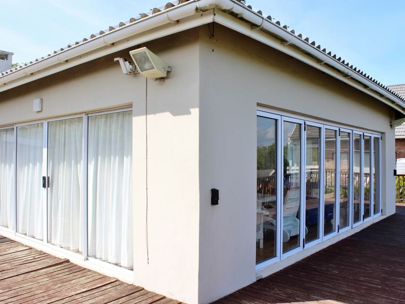 Four Bedroom Home on the East Bank in Port Alfred - Photo 8