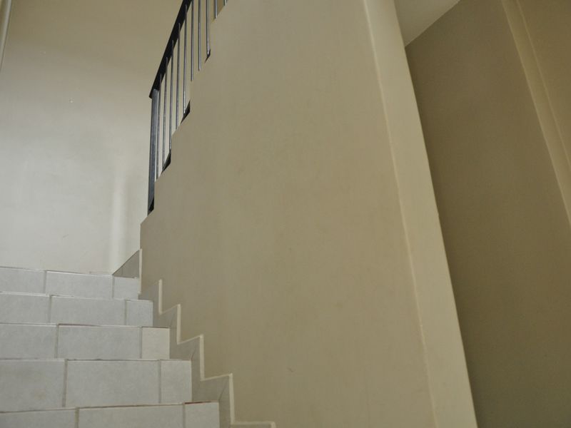 Charming 3-Bed, 2-Bath corner duplex in Summerset Place/Village ready for ownership. - Photo 9