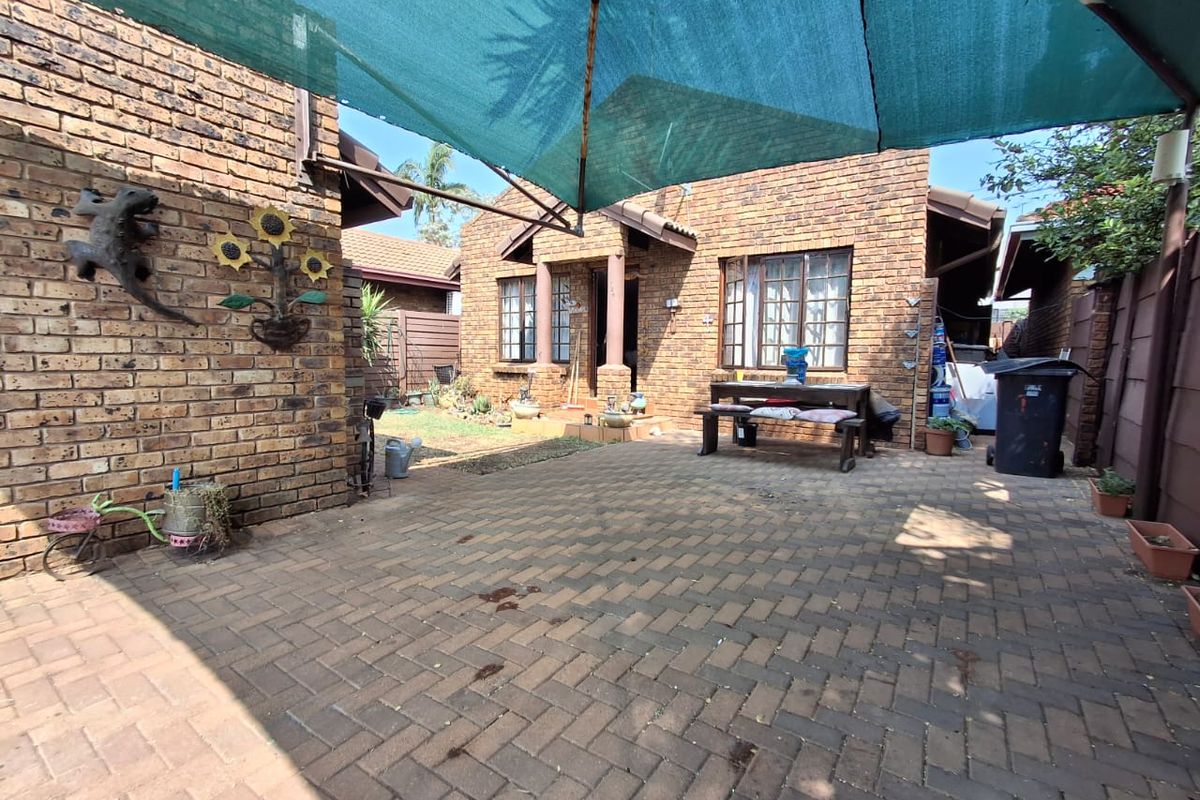 Secure Your Freehold Property Today - Photo 2