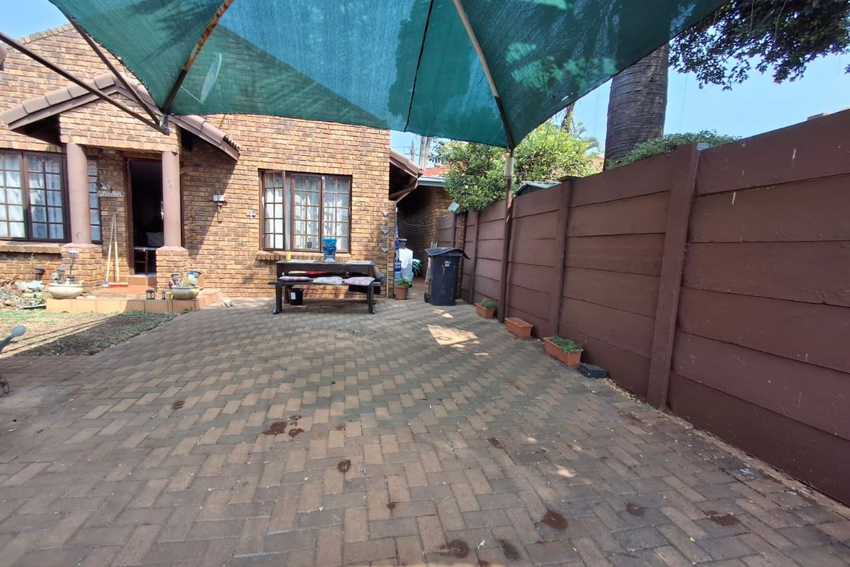 Secure Your Freehold Property Today - Photo 4